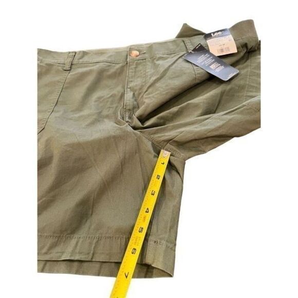 Lee Riders midrise Jean Shorts size 20M - Picture 4 of 6